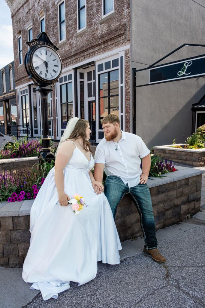 Lenox Iowa wedding downtown